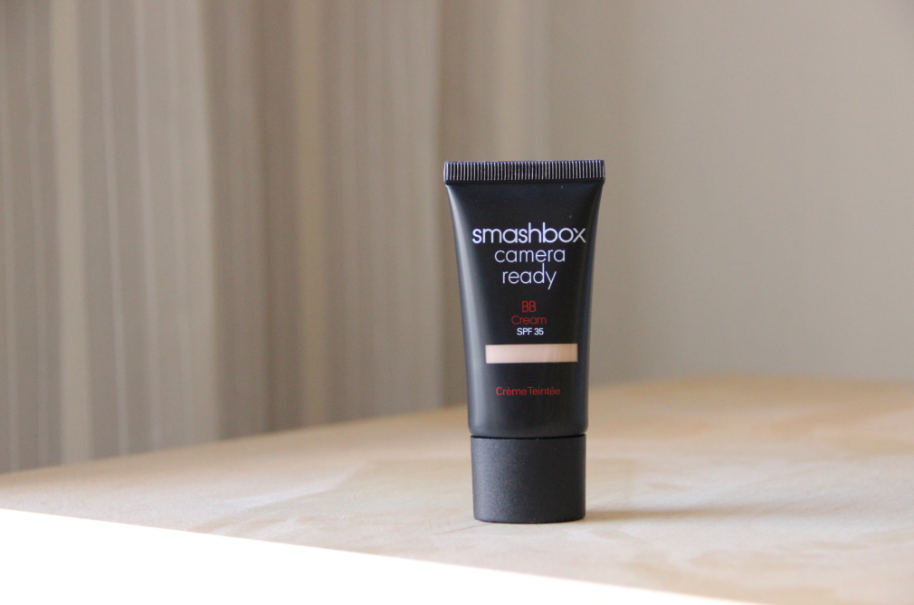 Може ли Camera Ready BB Cream SPF 35 на Smashbox да замести фон дьо тена?