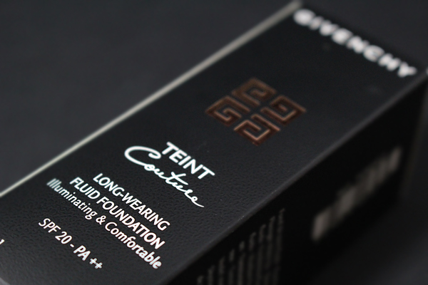 Фон дьо тен Teint Couture Long-Wearing Foundation Broad Spectrum SPF 20 на Givenchy